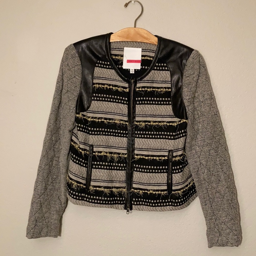 Zip Up Blazer